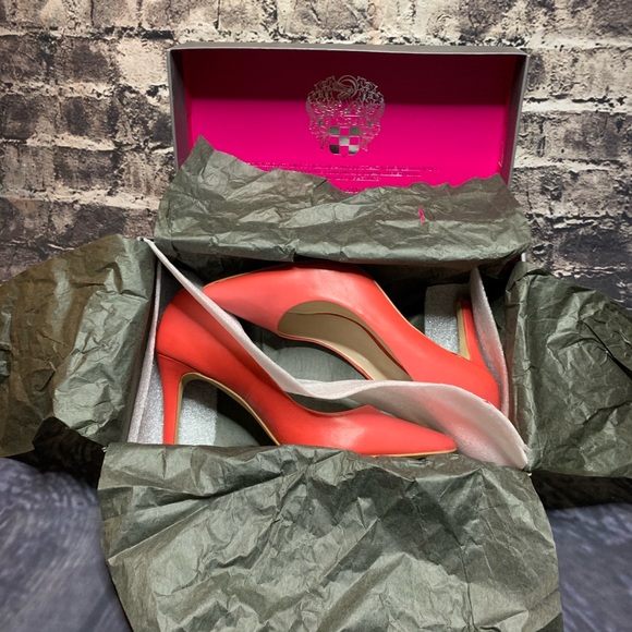 🔴SALE🔴 Vince Camuto Ressamae heels 👠 BNIB - Picture 6 of 7